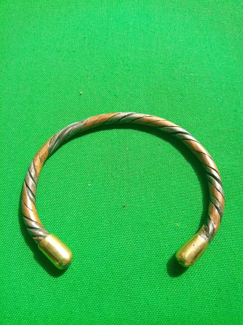 BRACELET EN BRONZE