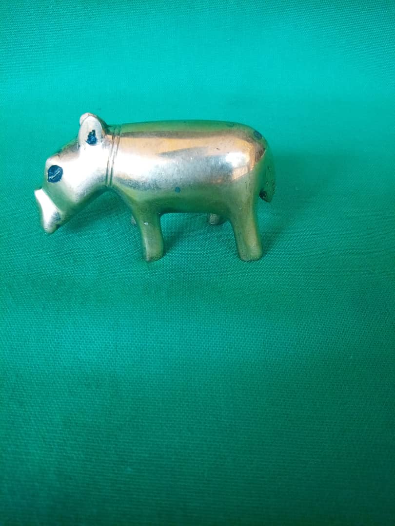 HIPPOPOTAME EN BRONZE