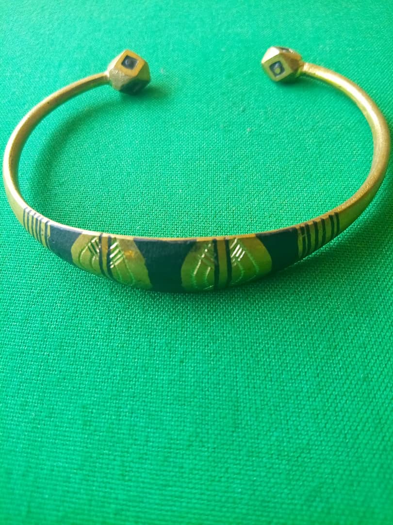 BRACELET EN BRONZE