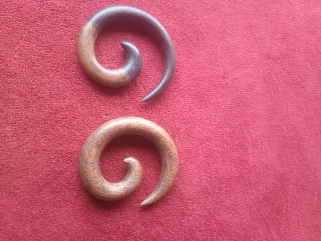 ÉCARTEURS EN BOIS D'ÉBÈNE