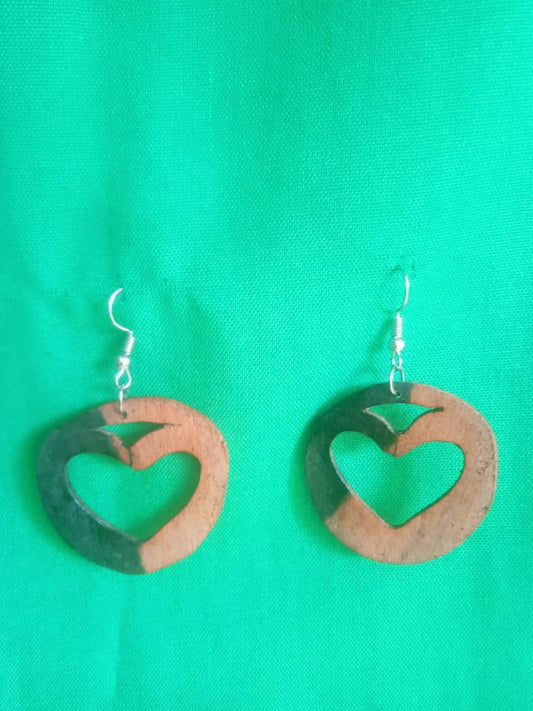 BOUCLES D'OREILLES EN BOIS D'ÉBÈNE