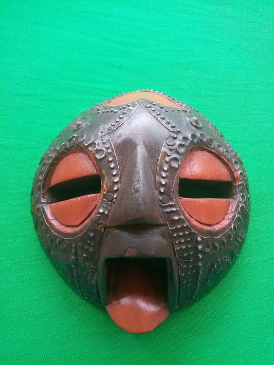 MASQUE AFRICAIN ROND