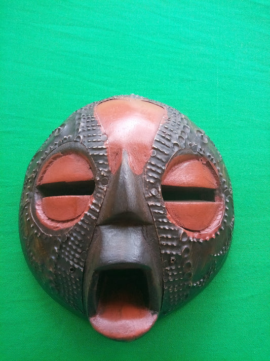 MASQUE AFRICAIN ROND