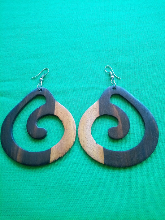 BOUCLES D'OREILLES EN BOIS D'ÉBÈNE